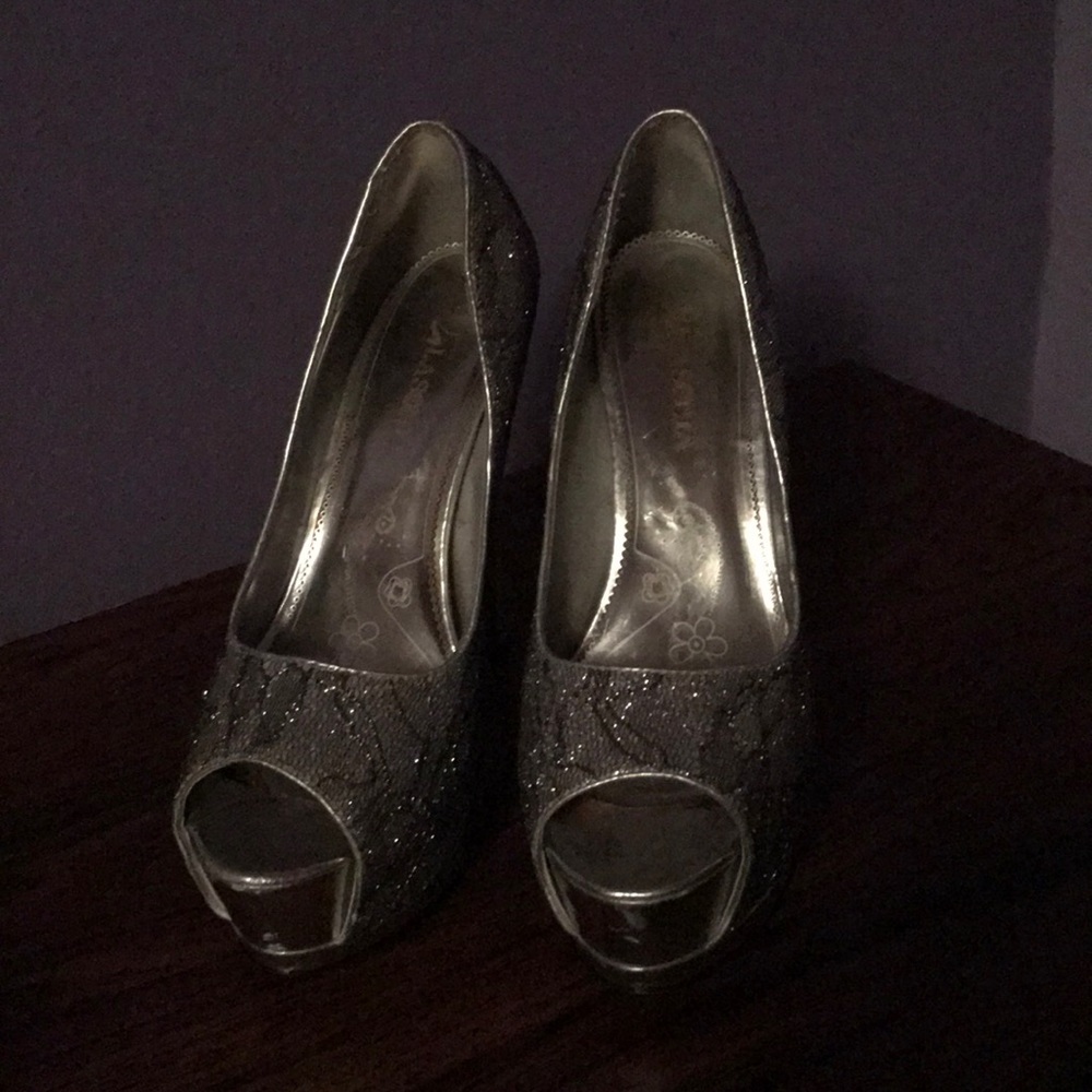 Silver heels